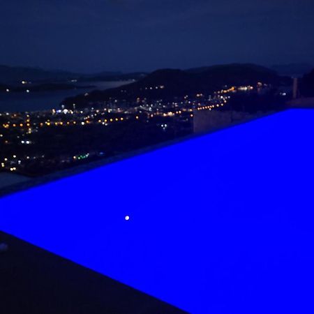 Desun Suites Kolonion Екстериор снимка